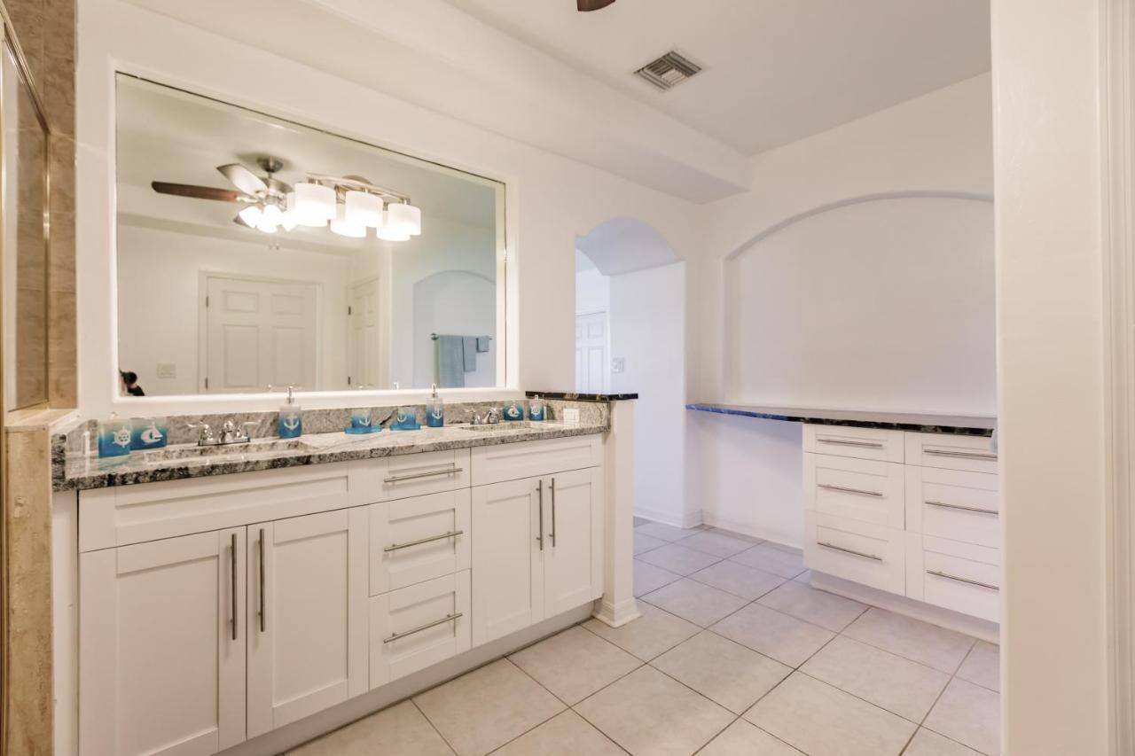 New! Dock Canal Family Home W/Pool & Gulf Access! North Fort Myers Esterno foto